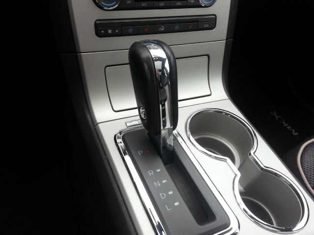 Lincoln MKX 2008 photo 18