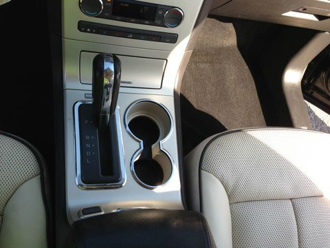 Lincoln MKX 2010 photo 19