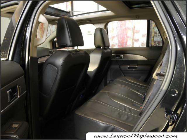 Lincoln MKX 2011 photo 5