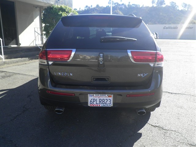 Lincoln MKX 2011 photo 4