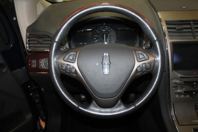 Lincoln MKX 2011 photo 5