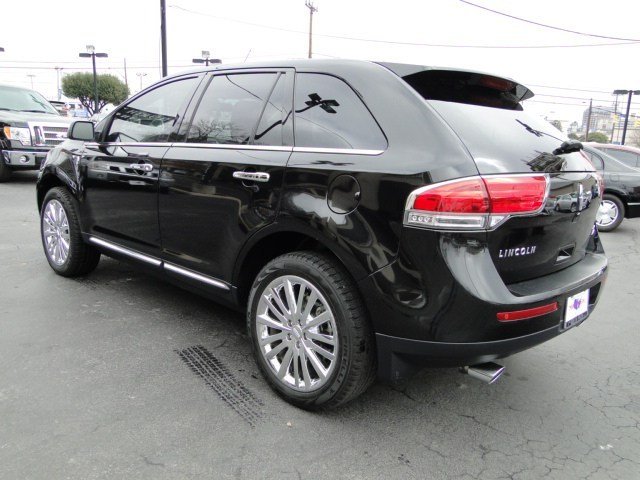 Lincoln MKX 2011 photo 3