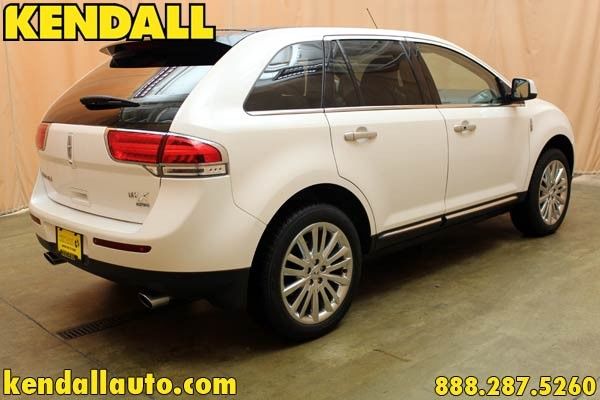 Lincoln MKX 2011 photo 3