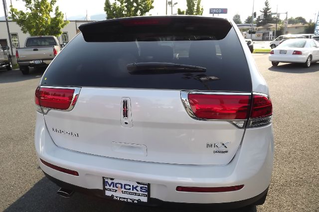 Lincoln MKX 2011 photo 1