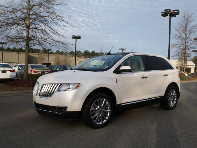 Lincoln MKX Base Unspecified