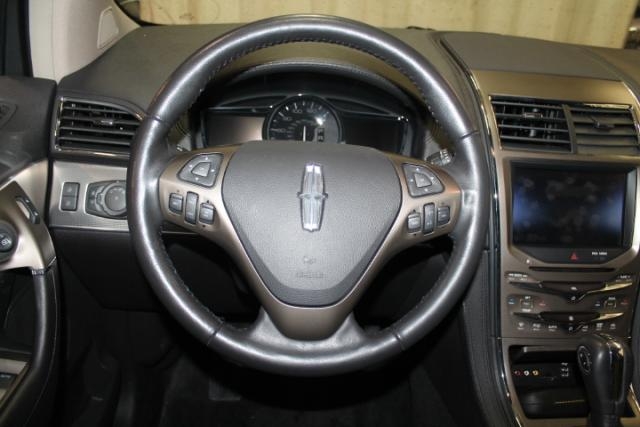 Lincoln MKX 2011 photo 5