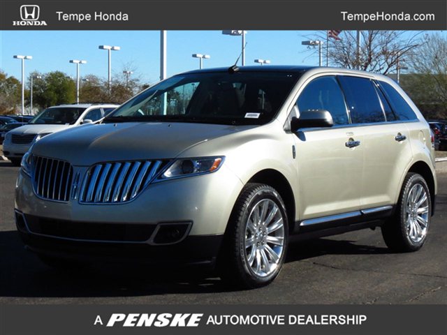 Lincoln MKX Base Unspecified