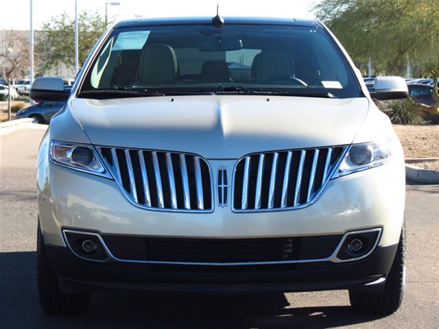 Lincoln MKX 2011 photo 1