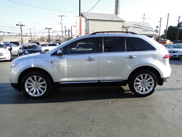 Lincoln MKX 2011 photo 2