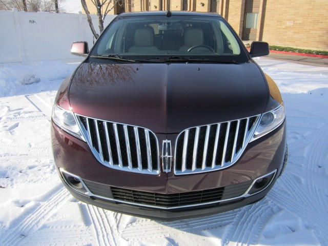 Lincoln MKX 2011 photo 1