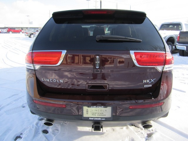 Lincoln MKX 2011 photo 3