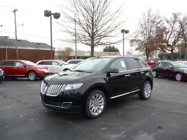 Lincoln MKX Bucket Lift Sport Utility