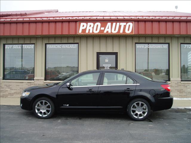 Lincoln MKZ Base Sedan