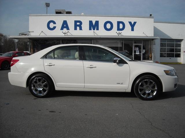 Lincoln MKZ Base Sedan