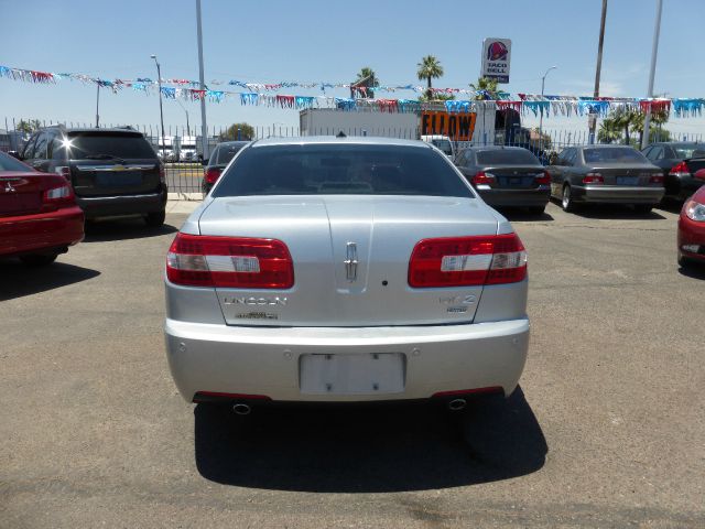 Lincoln MKZ 2009 photo 1