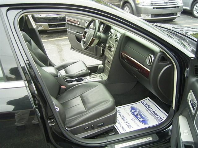 Lincoln MKZ 2009 photo 4