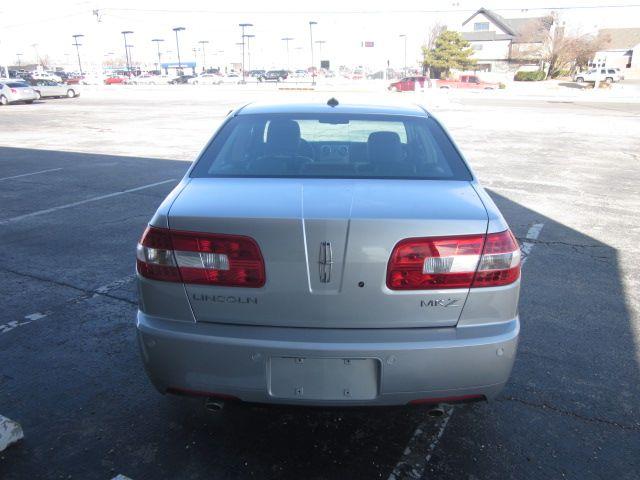 Lincoln MKZ 2009 photo 1