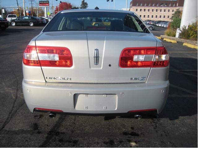 Lincoln MKZ 2009 photo 4