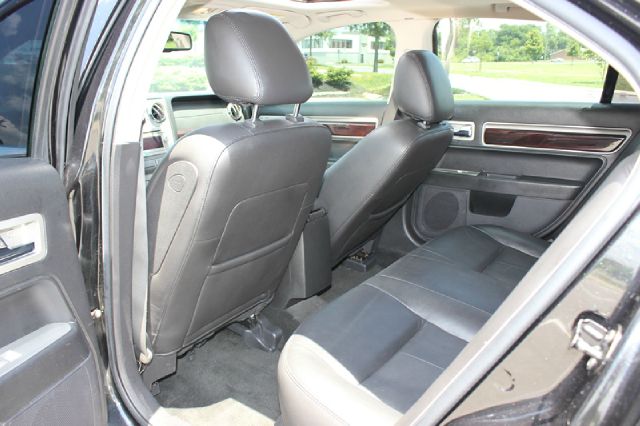 Lincoln MKZ 2009 photo 11