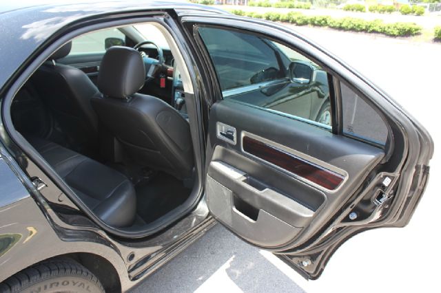 Lincoln MKZ 2009 photo 26