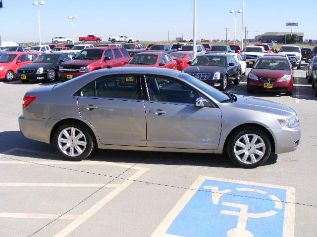 Lincoln MKZ 2009 photo 3