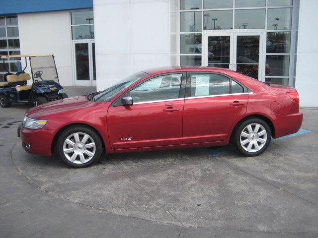 Lincoln MKZ 2009 photo 1