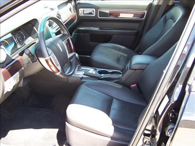 Lincoln MKZ 2009 photo 2