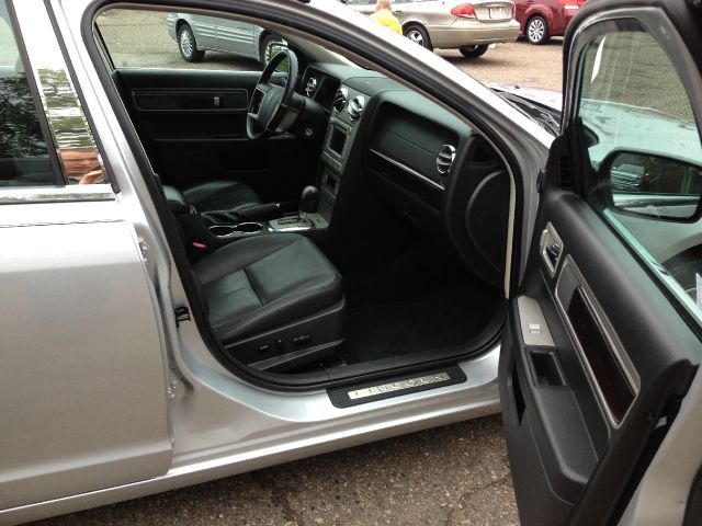 Lincoln MKZ 2009 photo 9