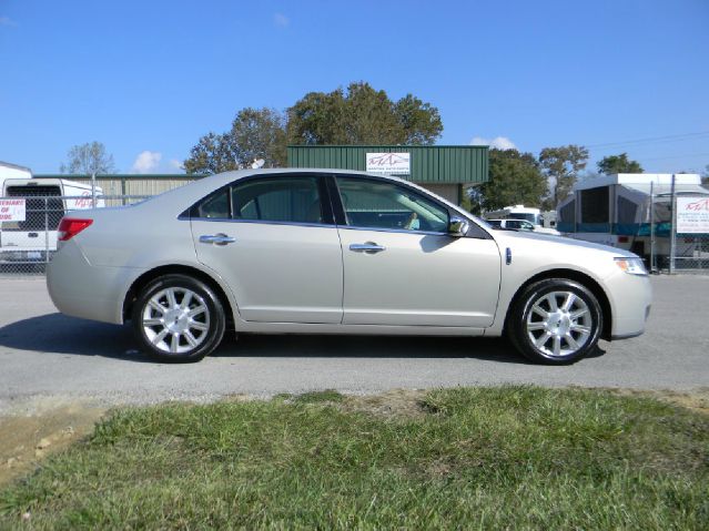 Lincoln MKZ 2010 photo 3