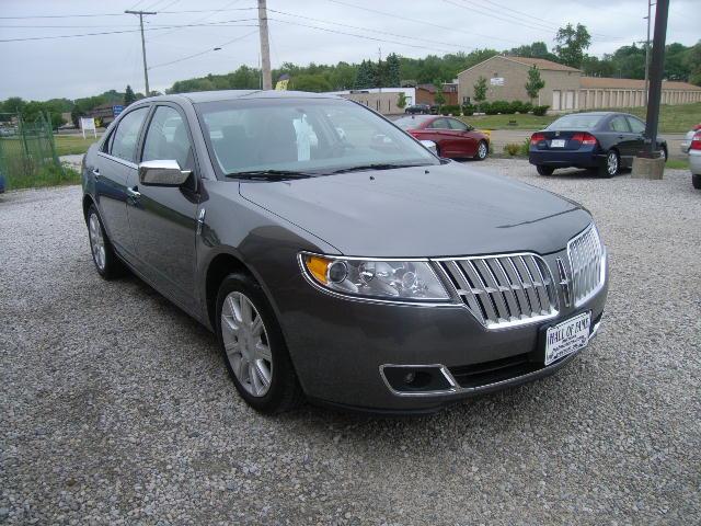 Lincoln MKZ 2010 photo 13