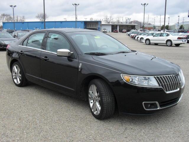 Lincoln MKZ 2010 photo 1