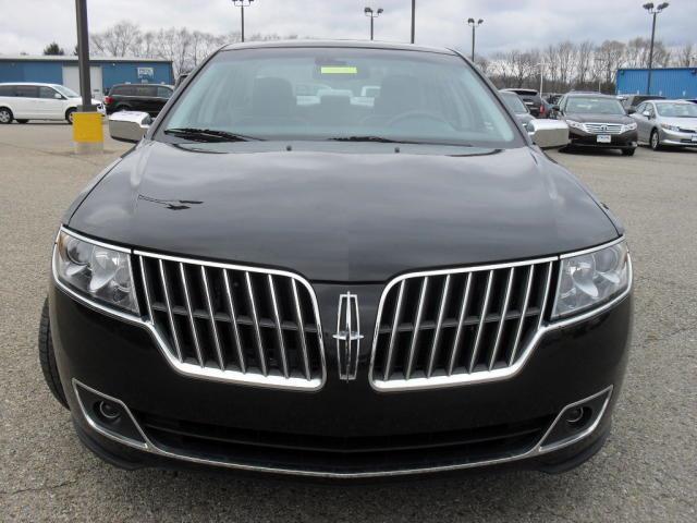 Lincoln MKZ 2010 photo 4