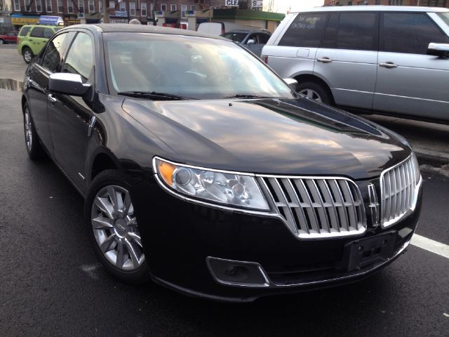 Lincoln MKZ 2011 photo 4