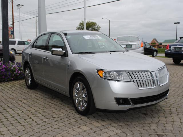 Lincoln MKZ 2011 photo 3