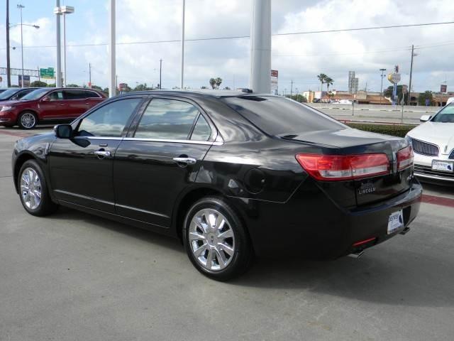 Lincoln MKZ Luxury Sedan Cadillac Factory Certified Sedan