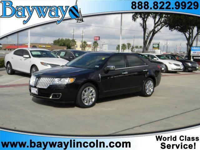 Lincoln MKZ 2011 photo 1