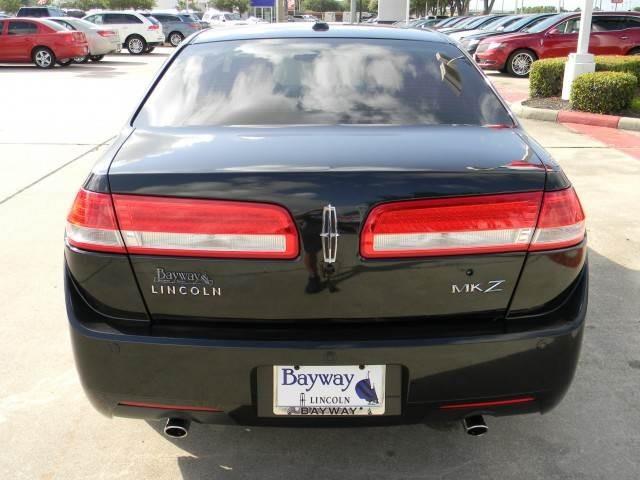 Lincoln MKZ 2011 photo 11