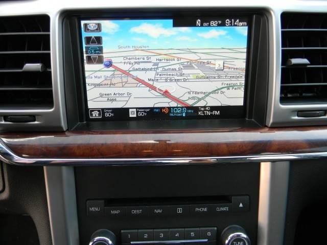 Lincoln MKZ 2011 photo 15