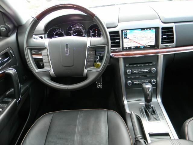 Lincoln MKZ 2011 photo 5