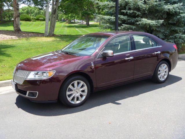 Lincoln MKZ 2011 photo 1