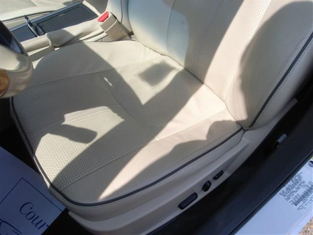 Lincoln MKZ 2011 photo 12