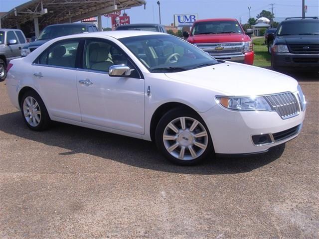 Lincoln MKZ 2011 photo 16