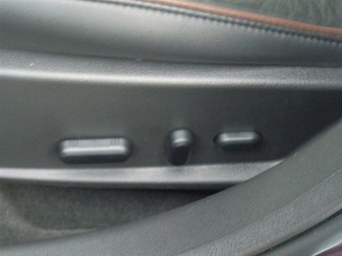 Lincoln MKZ 2011 photo 1