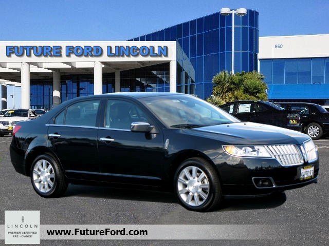 Lincoln MKZ 2012 photo 1