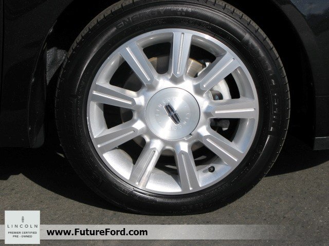 Lincoln MKZ 2012 photo 2