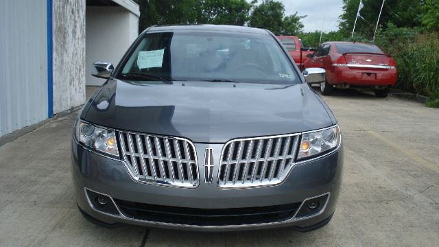 Lincoln MKZ 2012 photo 22