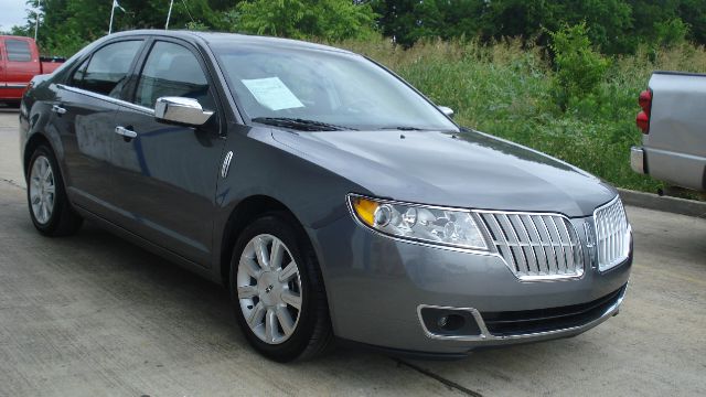 Lincoln MKZ 2012 photo 3