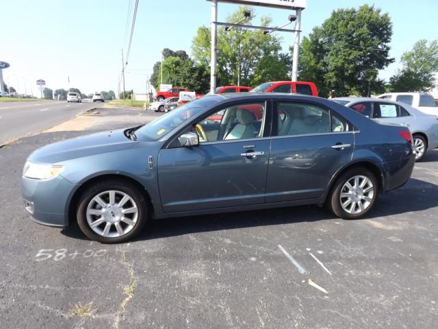 Lincoln MKZ 2012 photo 1