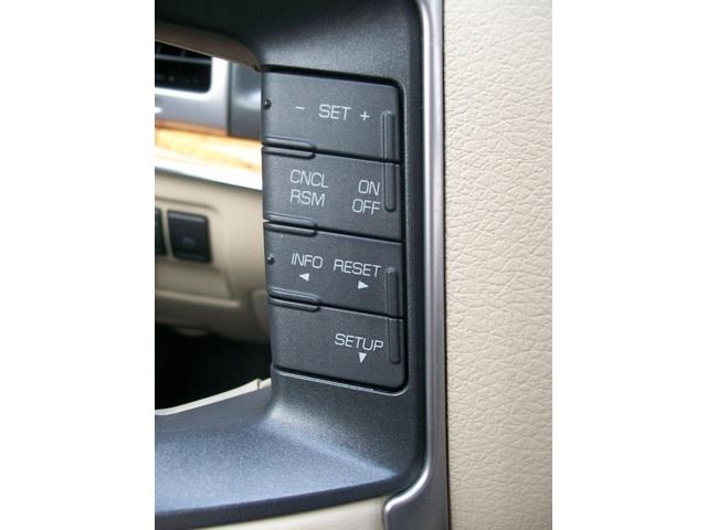 Lincoln MKZ 2012 photo 15