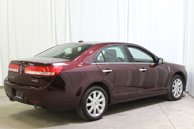 Lincoln MKZ 2012 photo 23